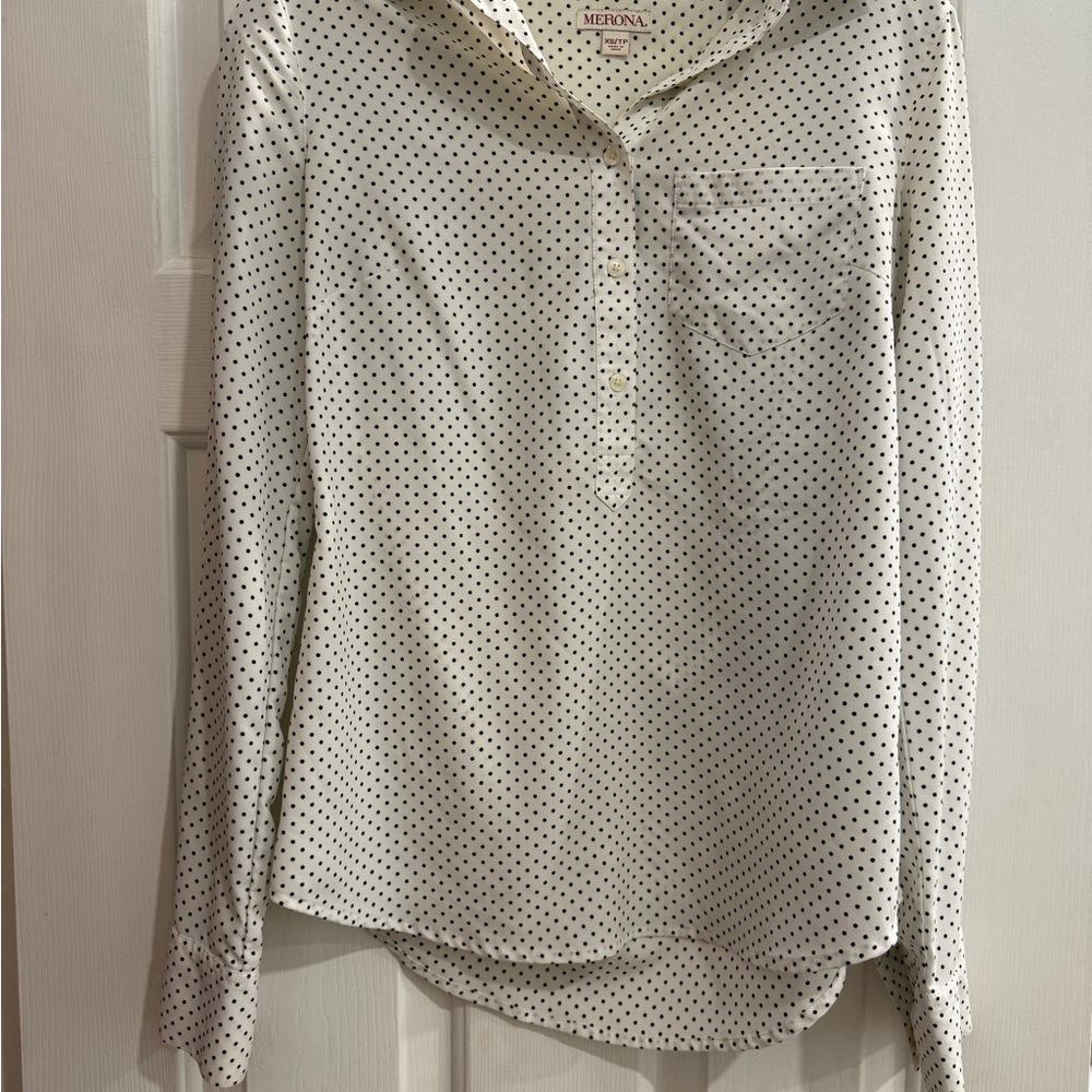 Merona Women's Black and White Button Down Shirt